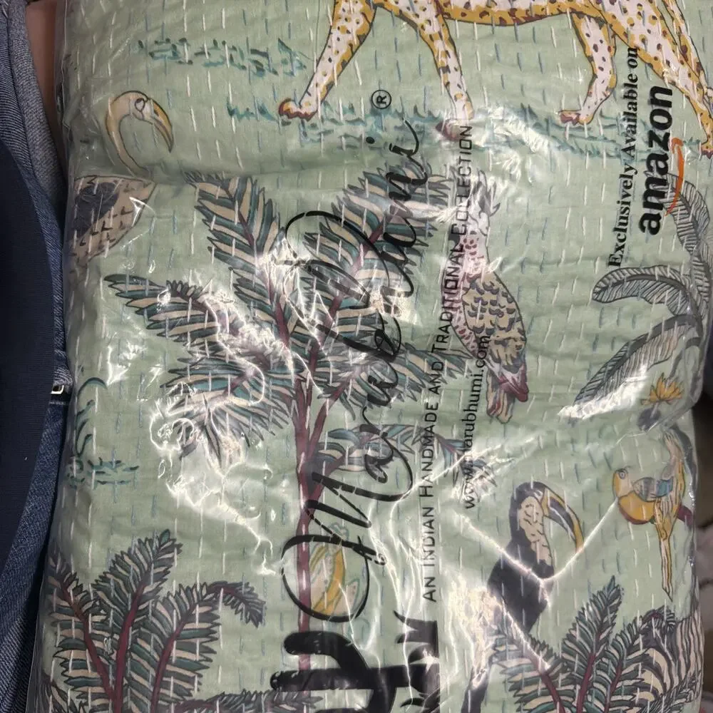 Marubhumi Indian Traditional Cotton Jungle Print Kantha Quilt Mint Queen